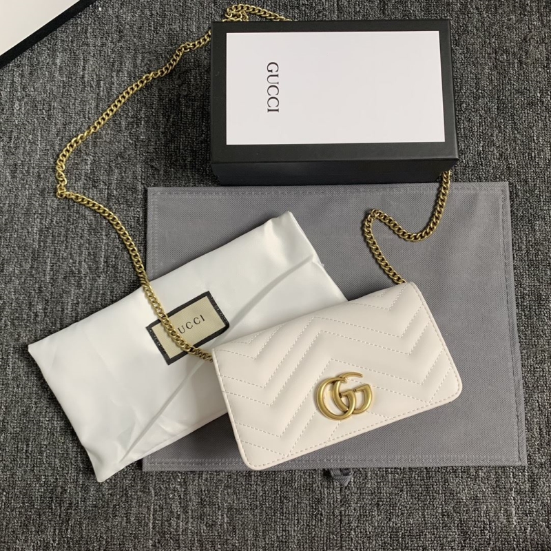 G*u*i wallets & purse